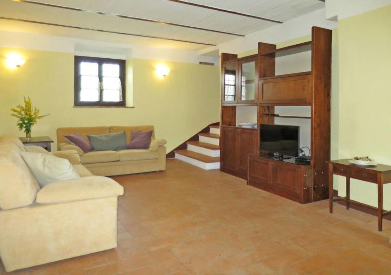 Poggio Alla Fame Pomarance Buitenkant foto